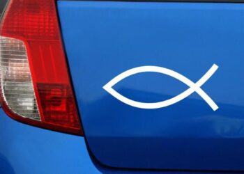 zuvies simbolis ant automobilio 1