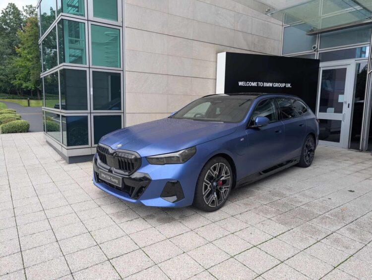 BMW 550e Touring