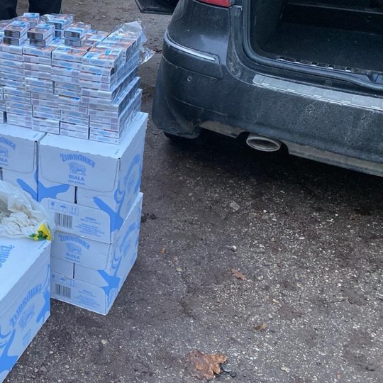Lietuvos policijos pareigunai tikrinimo metu 5