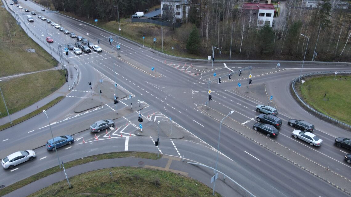 Molėtų ir Dangeručio gatvių sankryža Vilnius Utena Riese