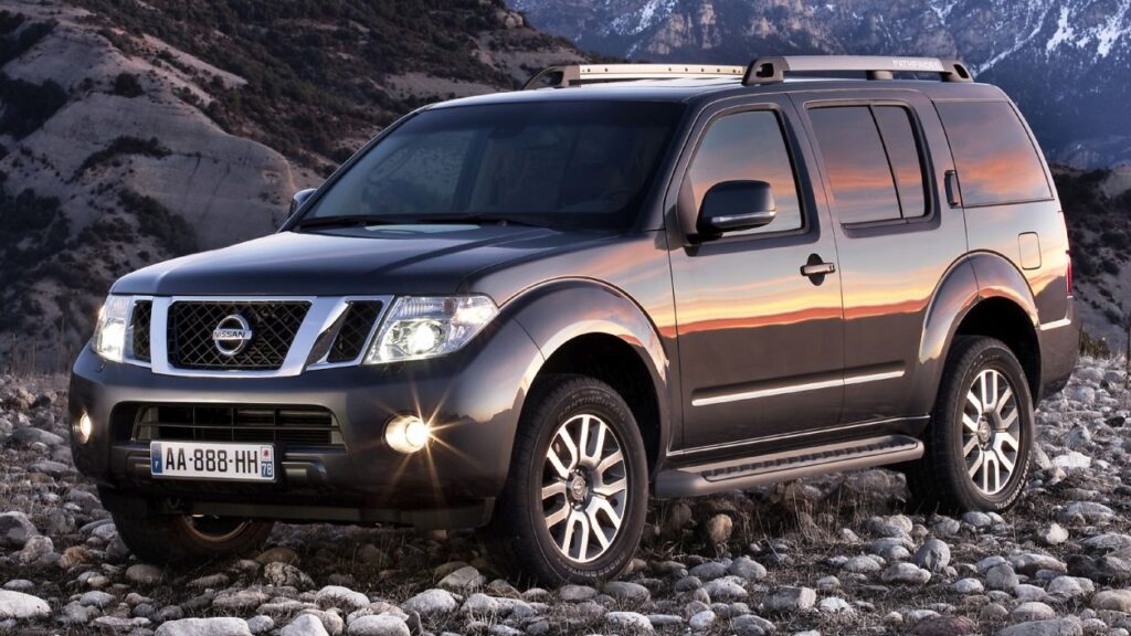 Nissan Pathfinder R51