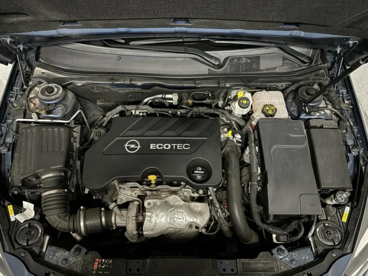 Opel 2.0 cdti dyzelinis variklis