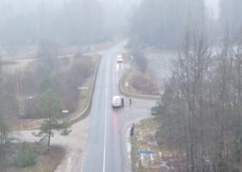 Partrenkė moterį ir pabėgo: policija Vilniaus rajone rado vairuotoją