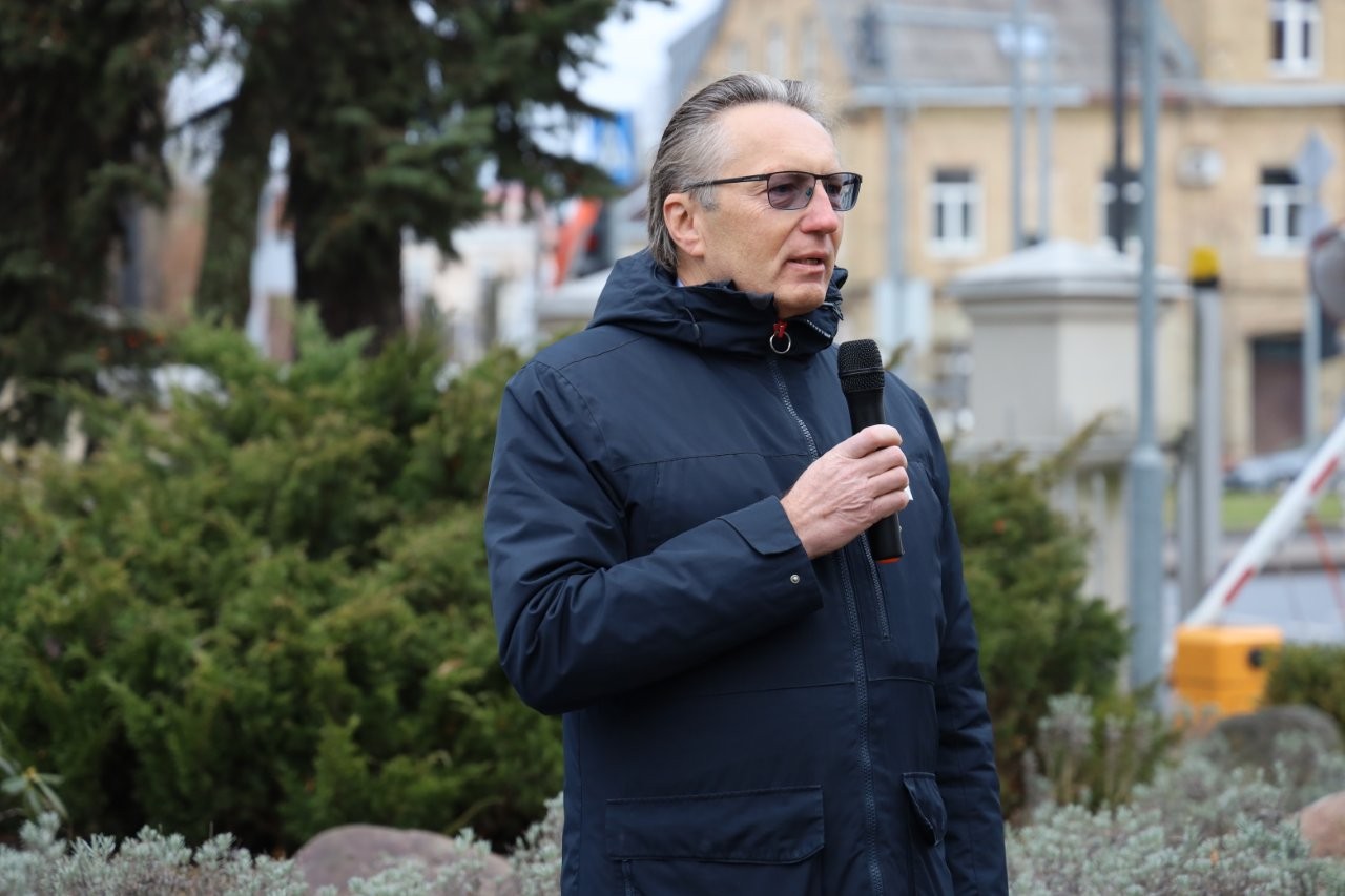 VSAT automobilių perdavimo ceremonija Vilniuje