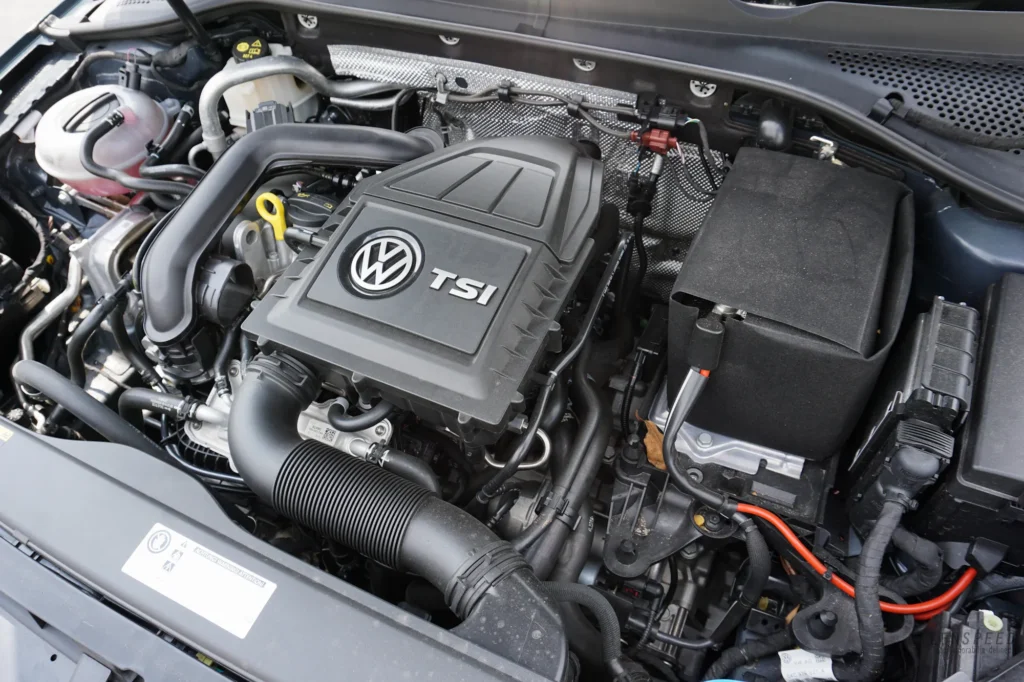 Dyzelinis variklis nuvažiuoja daugiau kilometrų — bet benzininis tarnauja ilgiau metais: ką sako tikri duomenys 2 Volkswagen 1.0 TSI benzininis variklis