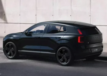 Volvo EX30 Black Edition