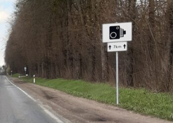 kelio zenklas vidutinio greicio matuoklis
