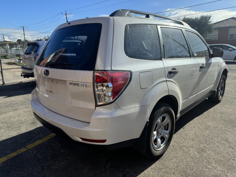 subaru forester 2012