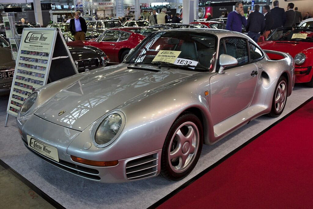 Porsche 959 superautomobilis technologijų simbolis