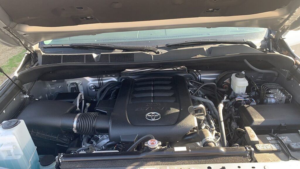 Toyota 3UR-FE