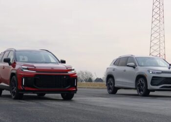Du populiariausi SUV Lietuvoje: Tiguan ir RAV4 palyginimas be reklamos