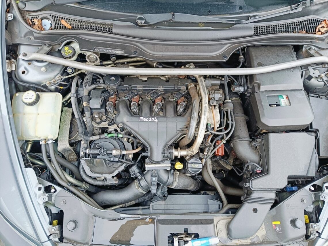 volvo 2.0 dyzelinis variklis