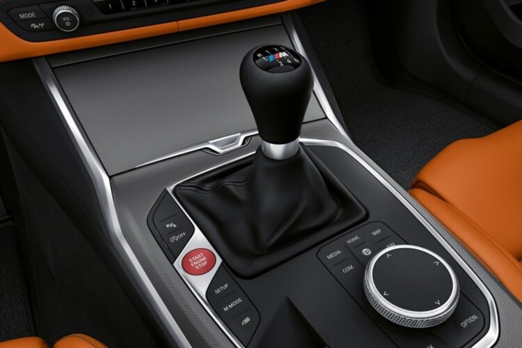 BMW M3 mechanine pavaru deze