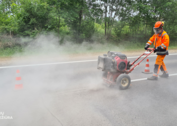 Kaip tvarkomos žiemos įšalo paveiktos automagistralės