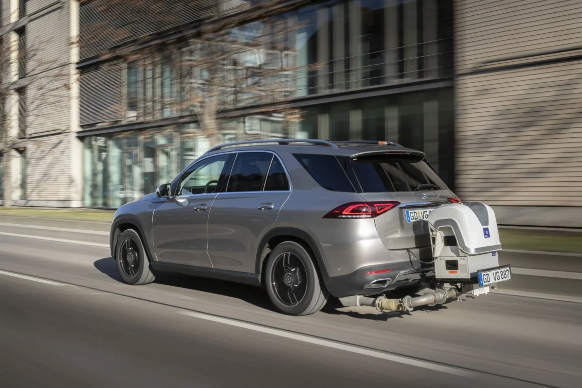 Po trejų su puse metų dyzelinų savininkai turės problemų – kalta ES direktyva 1 Mercedes-Benz išmetamųjų dujų sudėties bandymas co2
