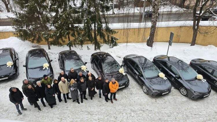 Migracijos departamentas gavo 11 naujų Toyota Corolla parkas atnaujinamas