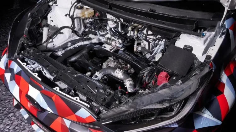 3 dalykai, kurių niekada negalima pilti į automobilio variklį 1 toyota 2.0 variklis