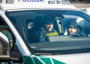 29 nauji policijos automobiliai Klaipėdos apskrityje kuriems rajonams teko daugiausiai
