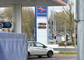 kuro kainos baltic petroleum degalineje