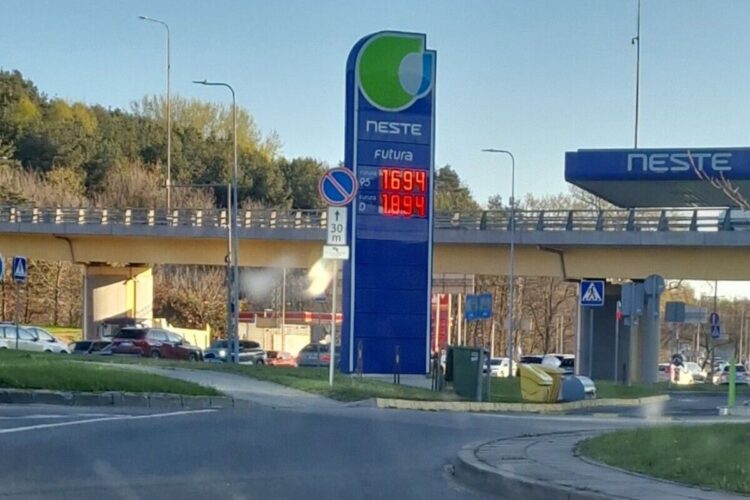 neste kuro kainos saltoniskiu gatveje vilniuje