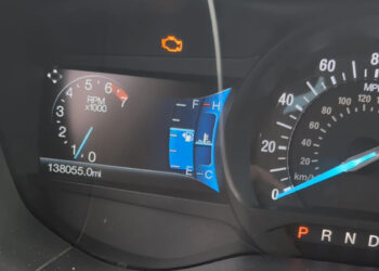 prietaisu skydelis check engine limp mode