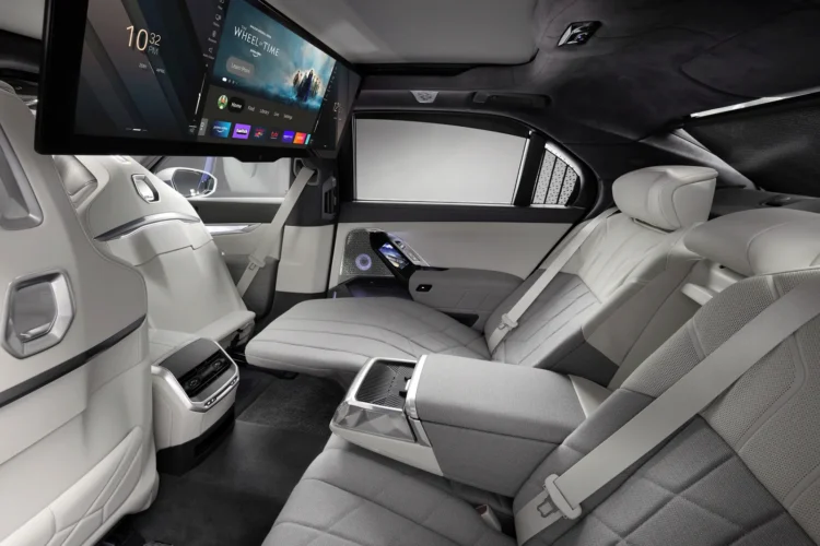 Pasirinko elektrinį BMW i7, o grąžino dyzelinį „Audi“ — ministro sprendimas atskleidžia, ko politikai nesako viešai apie elektromobilus 1 bmw i7 interjeras