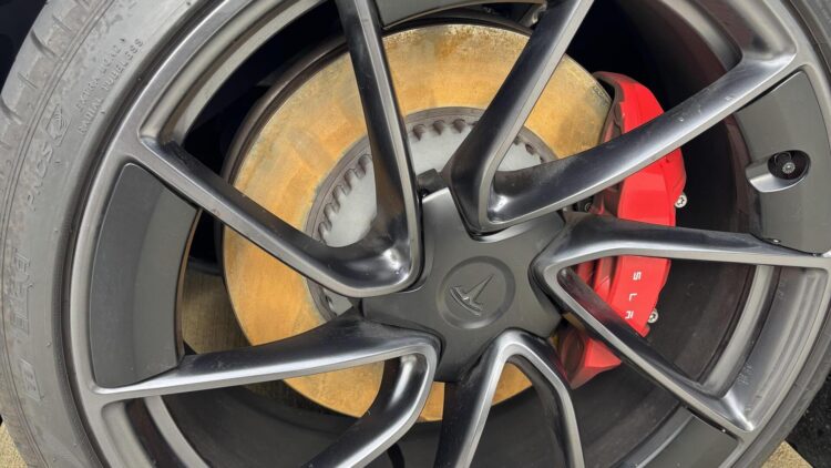 tesla stabdziu diskas