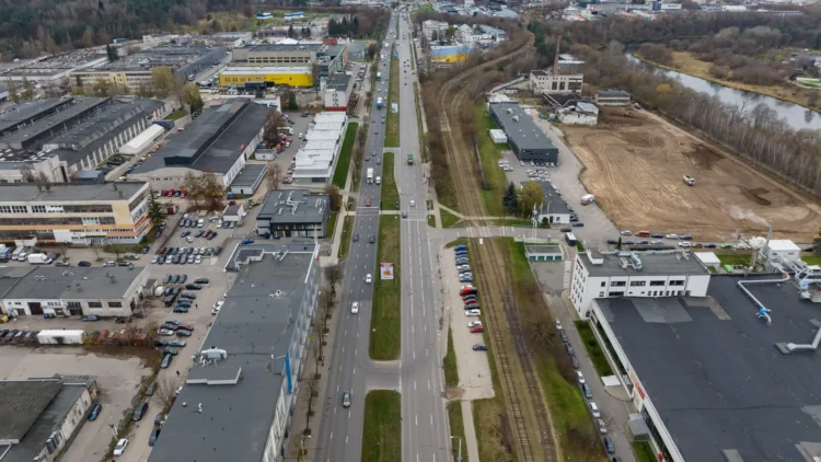 Ketvirtadalis vairuotojų kasdien nuvažiuoja vos 5 km – kodėl tai tampa problema? 1 vilnius savanoriu prospektas