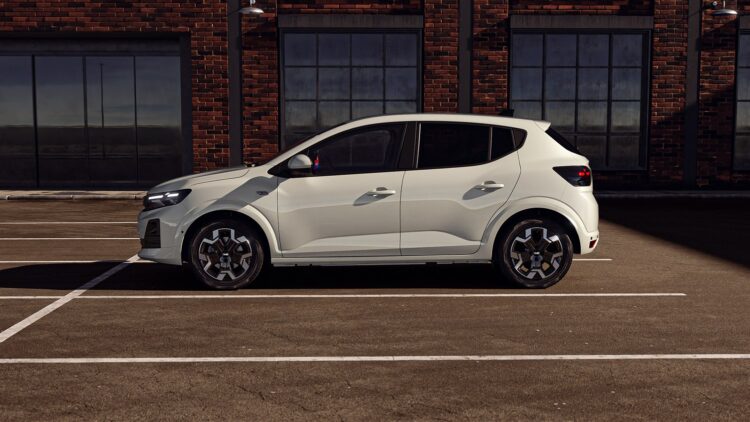 Dacia Sandero hecbekas 2025