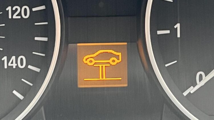 bmw prietaisu skydelis service piktograma