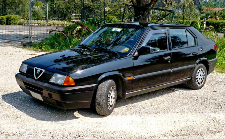 Alfa romeo_33_1.3cc_anno_1990
