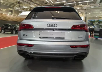 Audi Q5 II galas