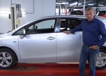 Tėvas 14 metų važinėjo šiuo automobiliu dabar juo važiuoja sūnus rida jau viršija 411 000 km