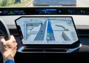 BMW naujovė navigacijai primena GTA žaidimą