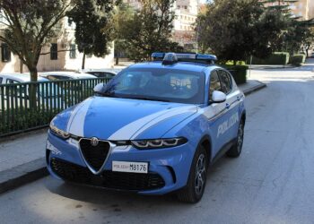 Alfa Romeo Tonale italijos policijos automobilis