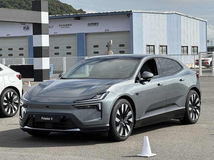 Polestar 4