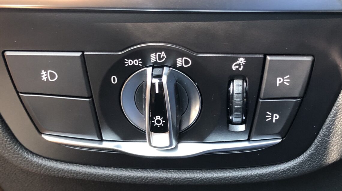 bmw automobilio sviesu mygtukas automatines artimosios sviesos priesrukiniu zibintu mygtukas
