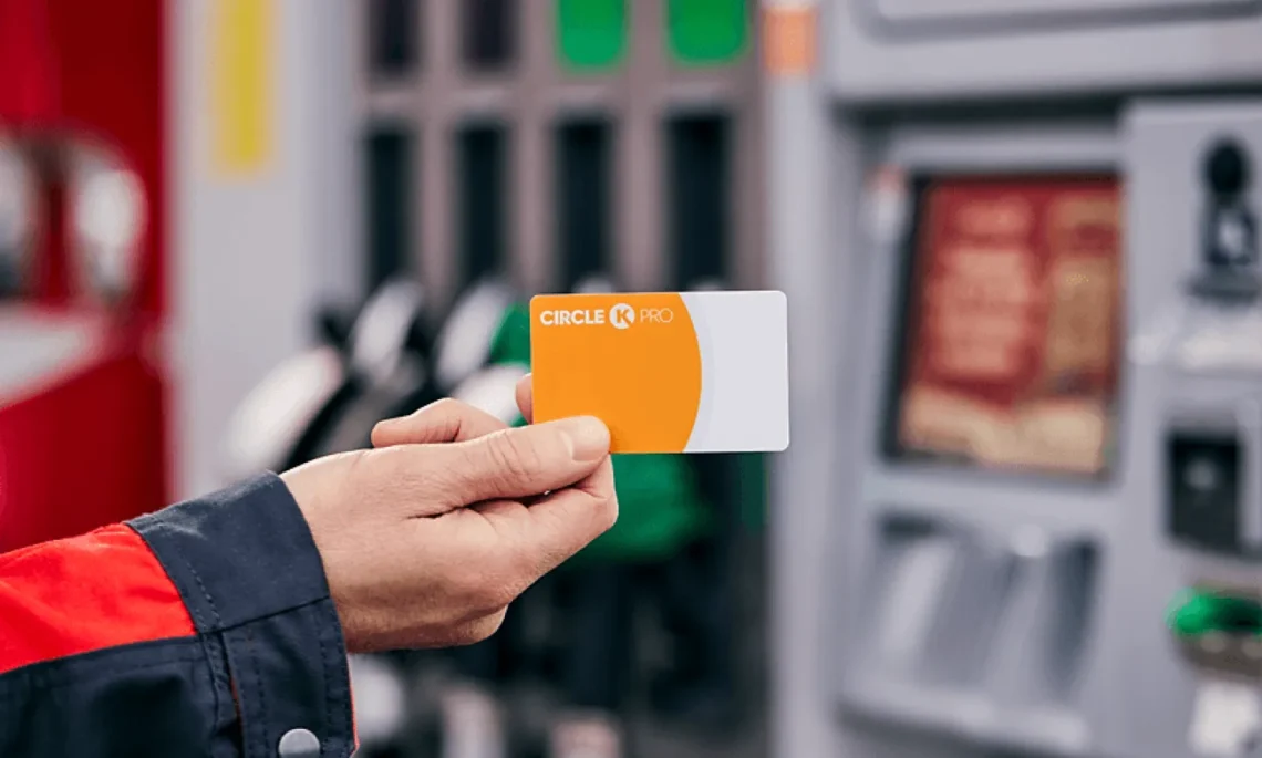 Ar jūsų vežėjo degalų kortelę galėtų naudoti visiškai nepažįstamas vairuotojas? 1 circle k atsiskaitymas uz degalu kortele