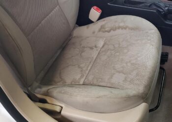 purvina automobilio sedyne sedyniu valymas buitine chemija