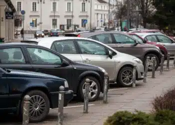 Vilniuje bus mazinamas rezervuotu parkavimo vietu skaicius