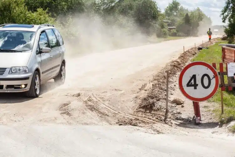 Vilnius-si-rudeni-isasfaltuos-dar-6-kilometrus-zvyrkeliu