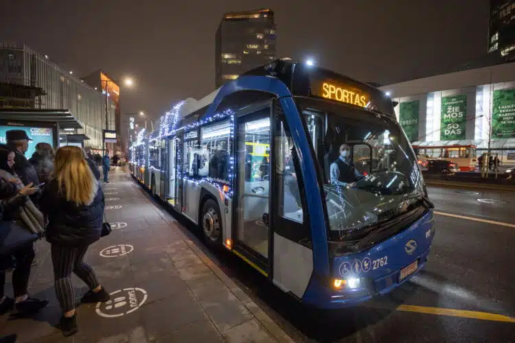 ilgiausias-troleibusas-vilniaus-istorijoje viesojo transporto pirmenybe