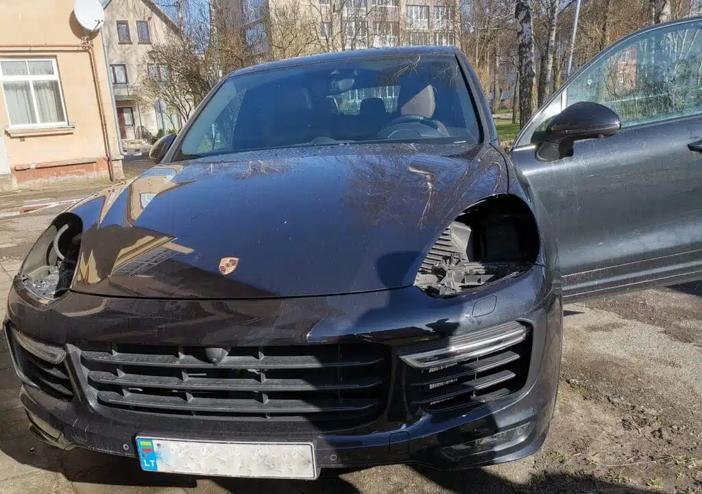 pavogti porsche zibintai