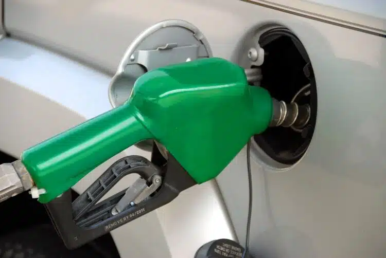 pilami degalai i automobili