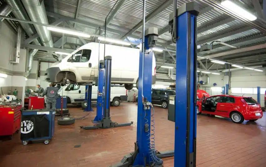 automobiliu-aptarnavimas-autoservisas