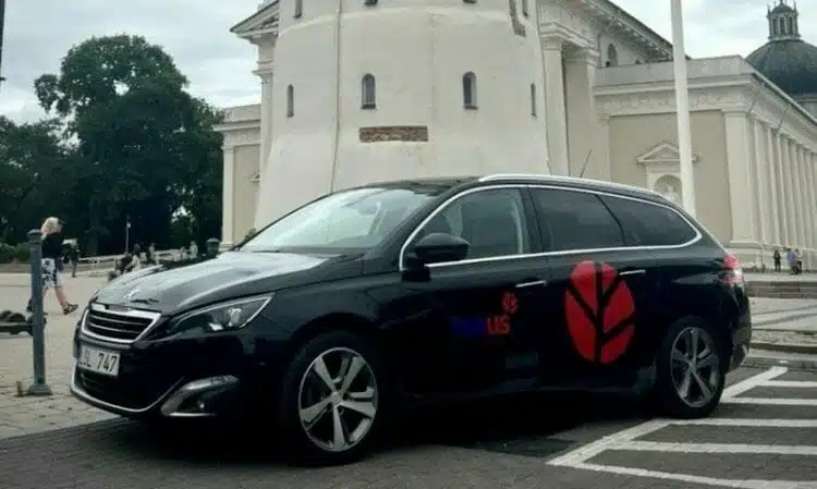 nauja pavezejimo platforma forus taxi