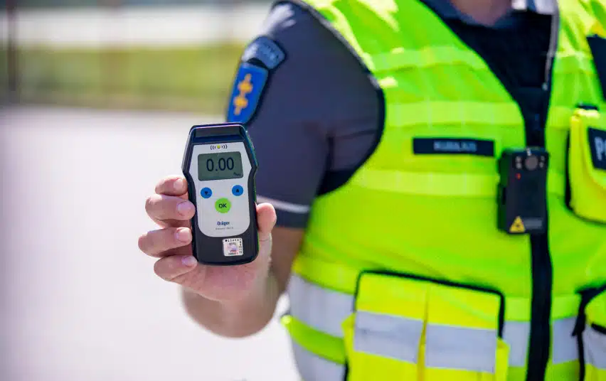 policijos pareigunas laiko alkotesteri