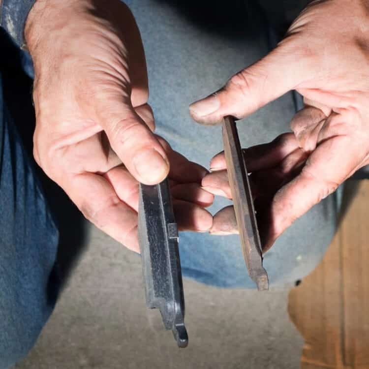 naujos-ir-senos-stabdziu-trinkeles stabdziu kaladeles