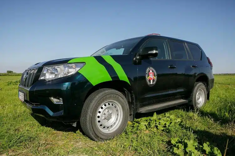 pasienio pareigunu tarnybinis automobilis