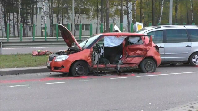 Mirtina avarija Vilniuje: žuvo iš šalutinio kelio išvažiavęs ir įvykį sukėlęs „Škoda“ vairuotojas